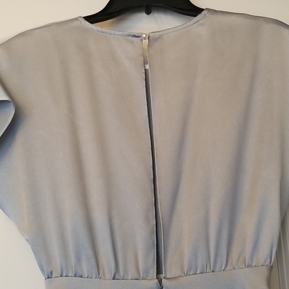 Light blue backless hi-low flutter sleeve dress - Picture 4 of 5